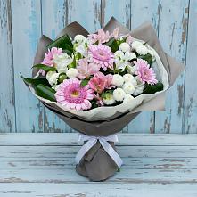 Букет цветов из:  Герберы, Альстромерии и Хризантемы #REPLACE_PRED# Эвенске