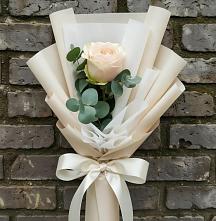 Букет цветов из:  Розы #REPLACE_PRED# Эвенске