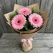 Букет цветов из:  Герберы #REPLACE_PRED# Эвенске