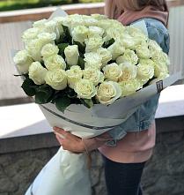 Букет 35 Белых роз #REPLACE_PRED# Эвенске