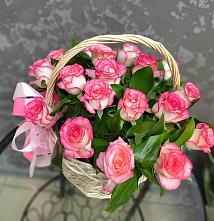 Цветочная композиция из Розы в корзине #REPLACE_PRED# Эвенске