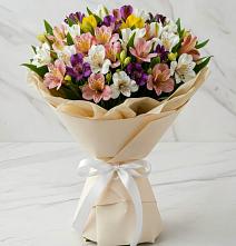 Букет цветов из:  Альстромерии в Эвенске