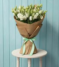 Букет цветов из:  Лизиантусы в Эвенске