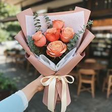 Букет цветов из:  Розы #REPLACE_PRED# Эвенске