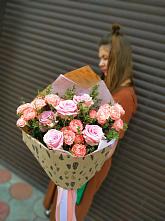 Букет цветов из:  Розы #REPLACE_PRED# Эвенске