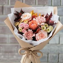 Букет цветов из:  Гвоздики, Хризантемы и Розы в Эвенске