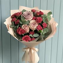 Букет цветов из:  Гвоздики и Розы #REPLACE_PRED# Эвенске